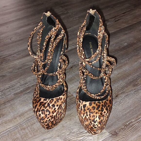Shoe Republic LA cheetah print strappy  platform heels  Sz 7.5 - Picture 2 of 8